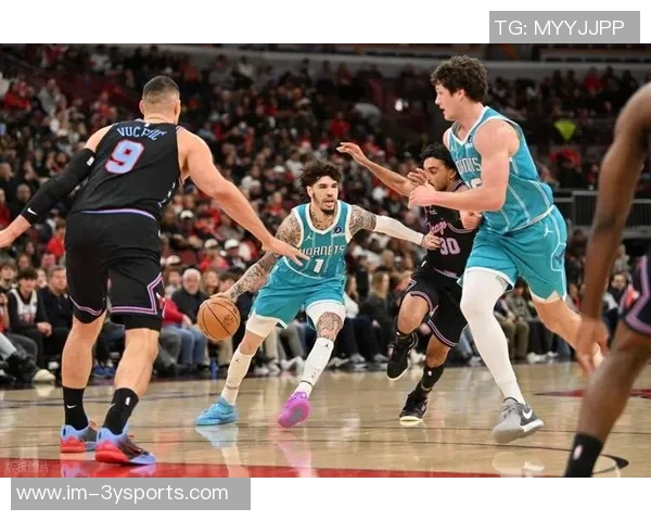 穆雷盛赞克尼佩尔比赛风格预言其未来必将辉煌